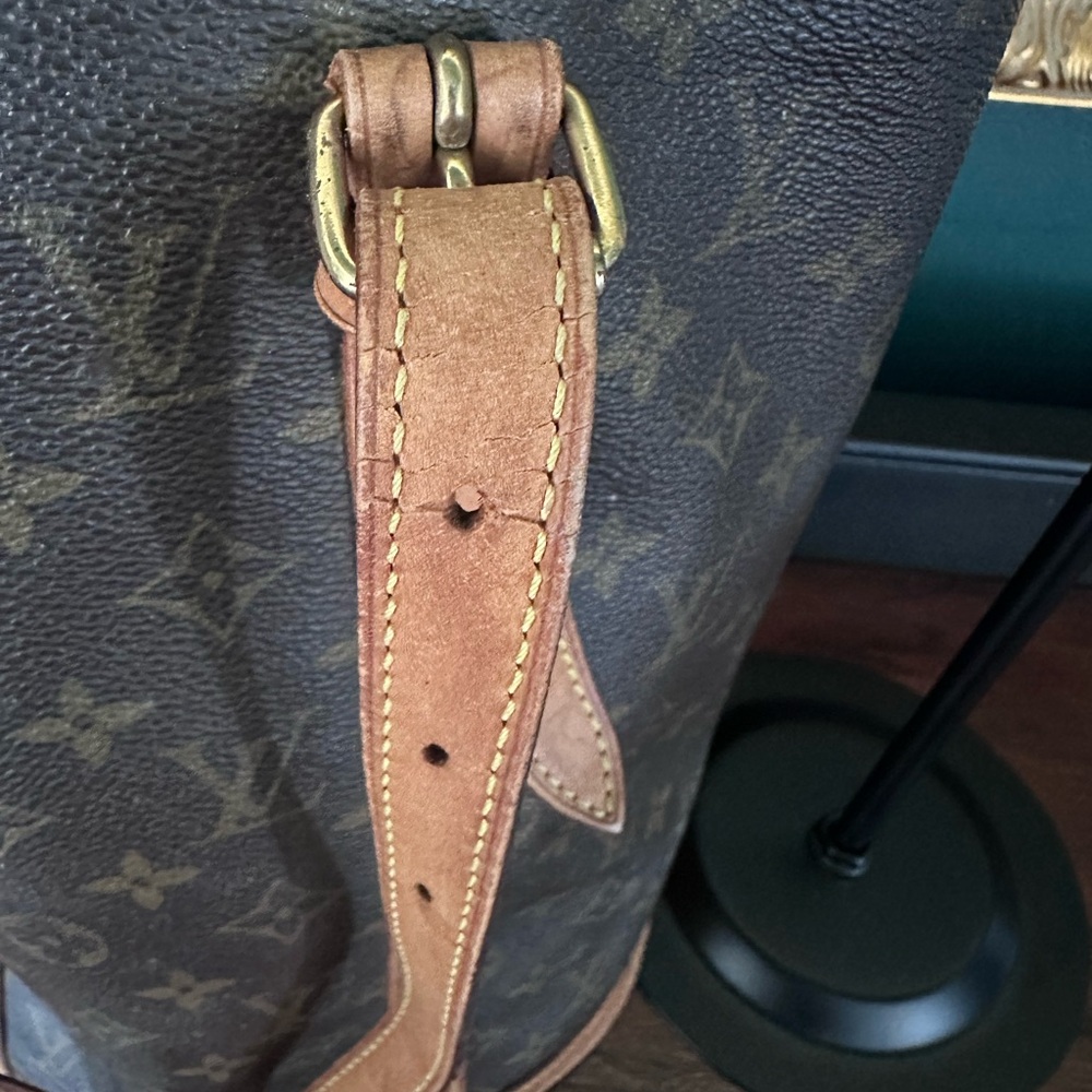 Louis Vuitton Brown Monogram Bucket Bag - Picture 10 of 16